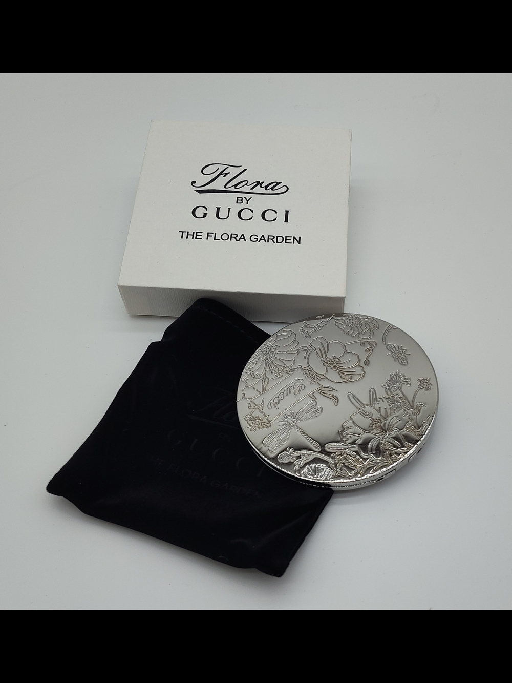 GUCCI Flora Garden Silver Compact Mirror w Box Velvet Pouch Beauty VIP NIB
